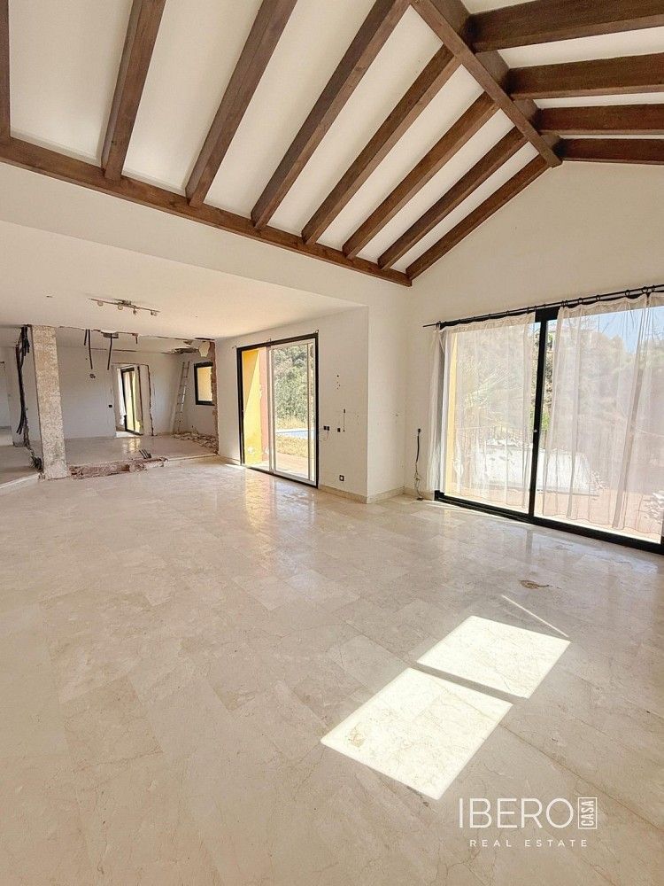 Rodinný dům, 525 m²