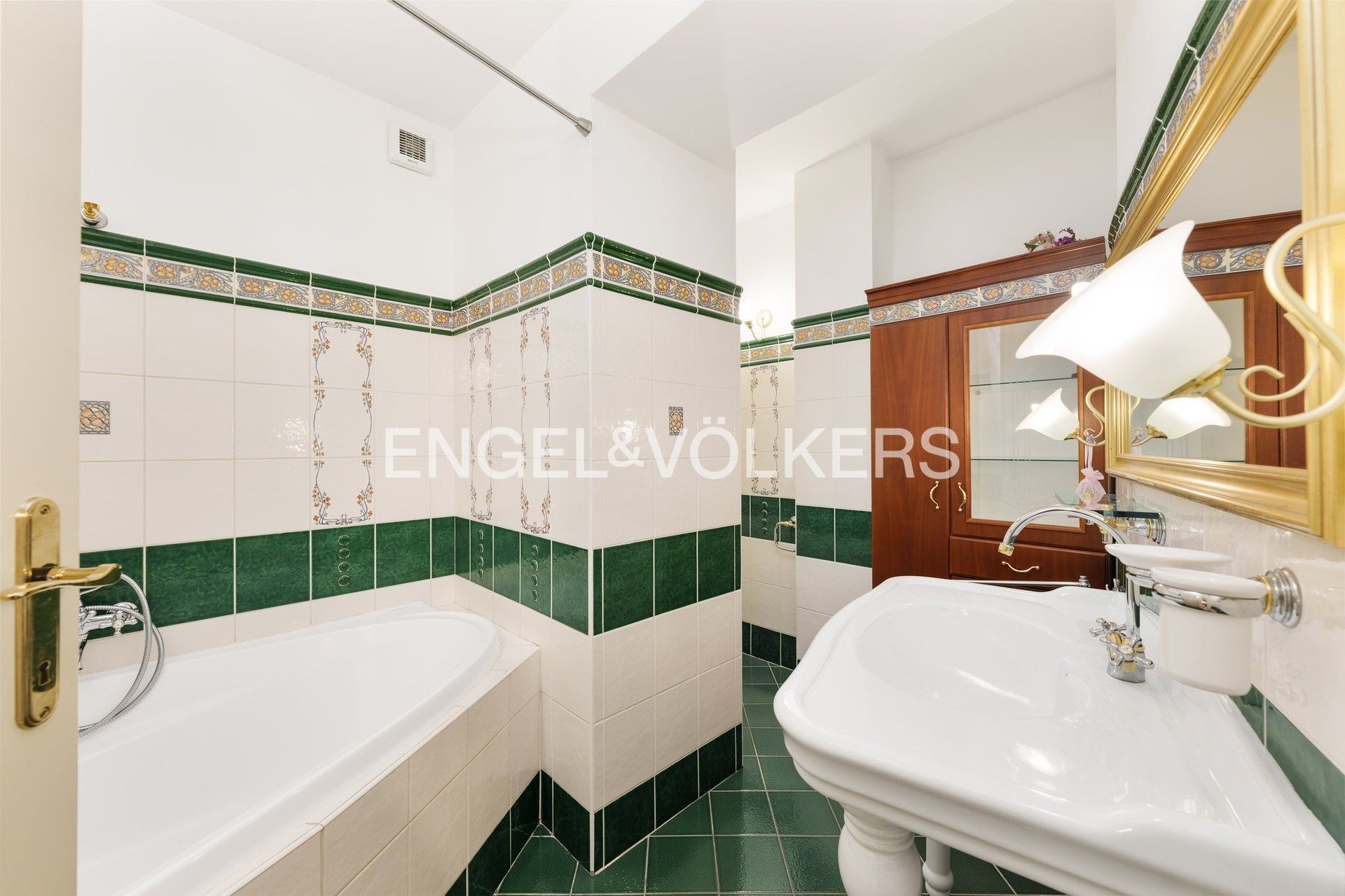 Pronájem byt 2+kk - Žatecká 16, Praha Josefov, 70 m² - 5