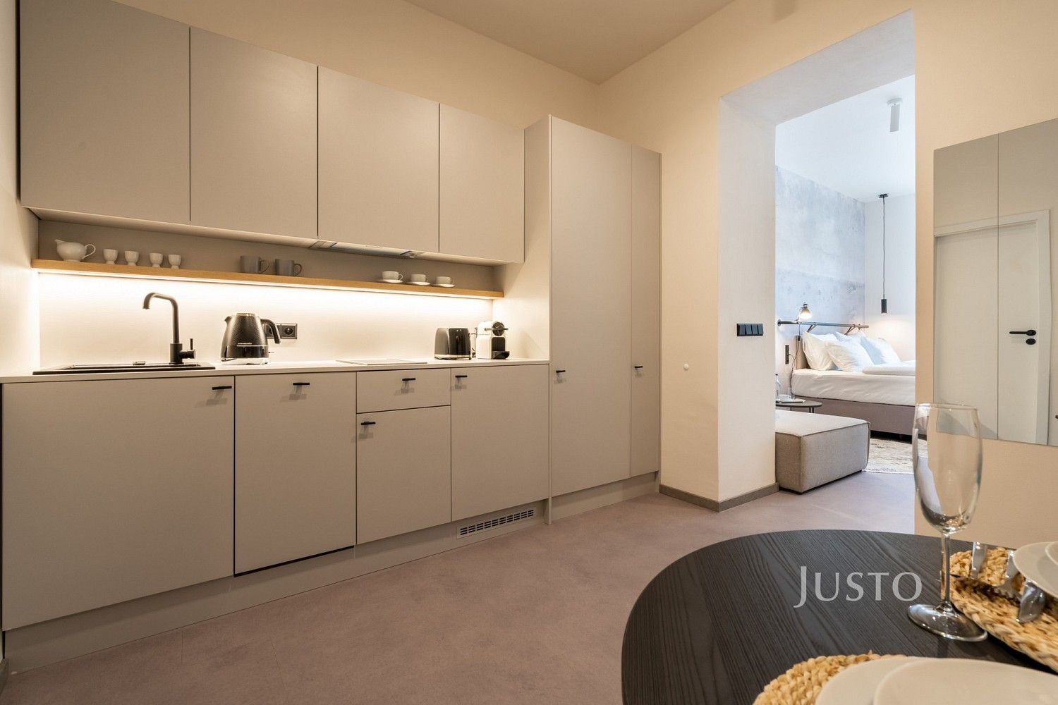 1+kk, Praha - Karlín, okres Praha 8, Hlavní město Praha, 27 m² - 1