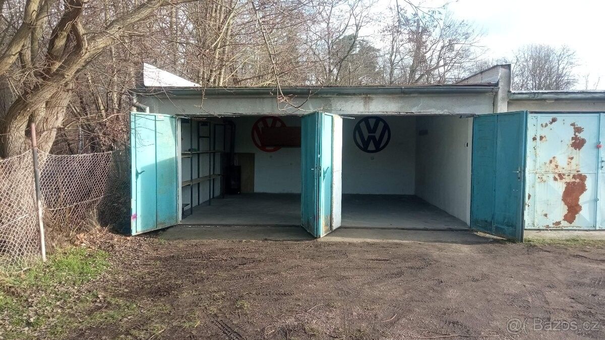 Garáže, Pardubice, 530 02
