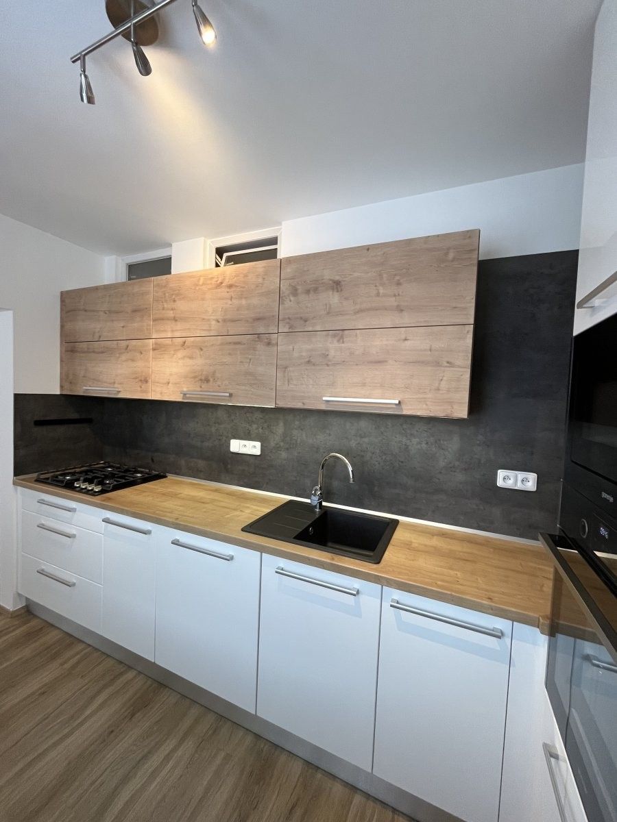 Pronájem byt 3+kk - Nezvalova, Olomouc, 60 m²