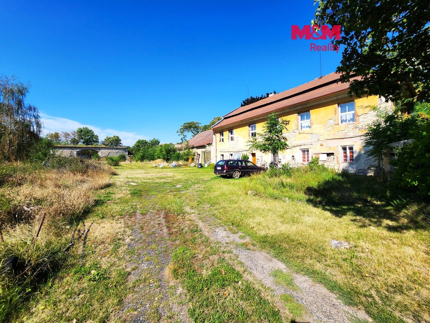 Rodinné domy, Milošice, Měcholupy, 424 m² - 1