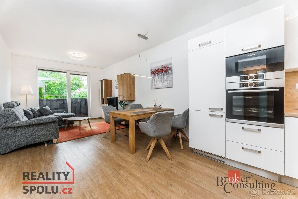 Byty, Karlovy Vary, 360 01