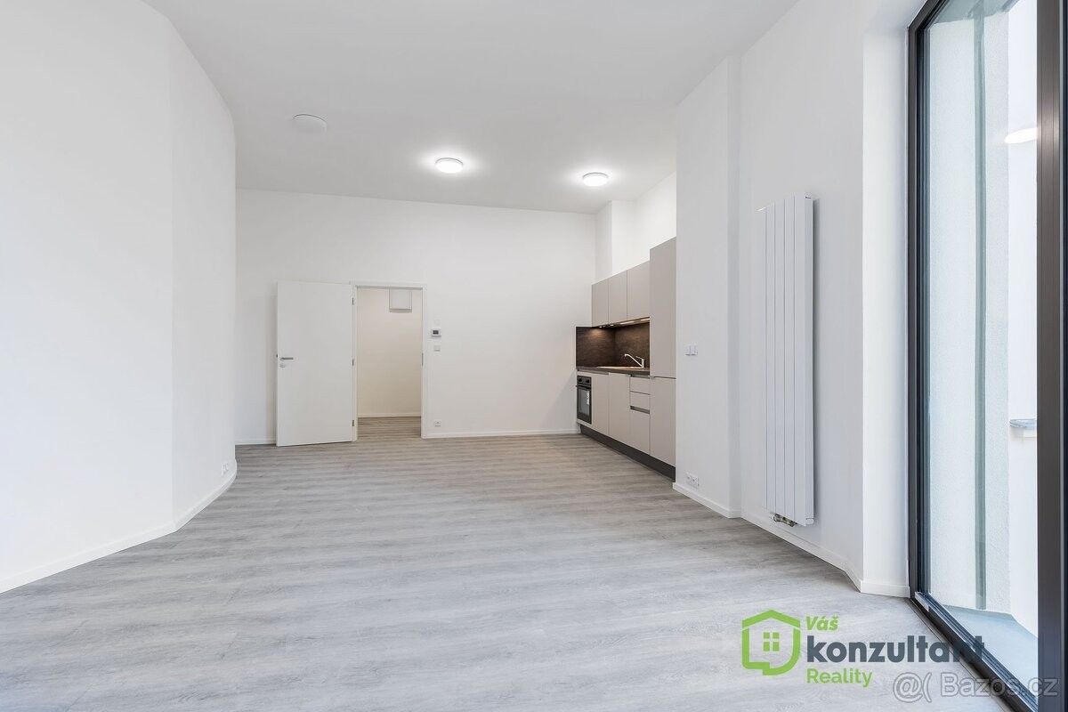 Pronájem byt 1+kk - Brno, 602 00, 35 m²