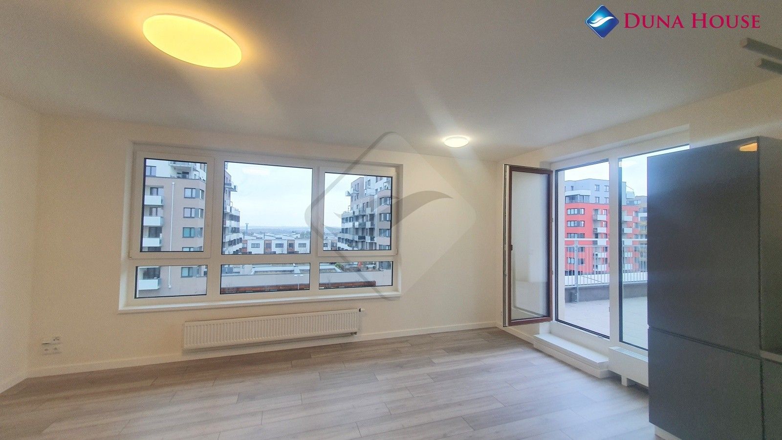 Byt 2+kk · 93 m² · Kardausova, Praha - 4