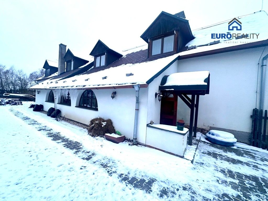 Rodinné domy, Bezděkov, Toužim, 236 m²