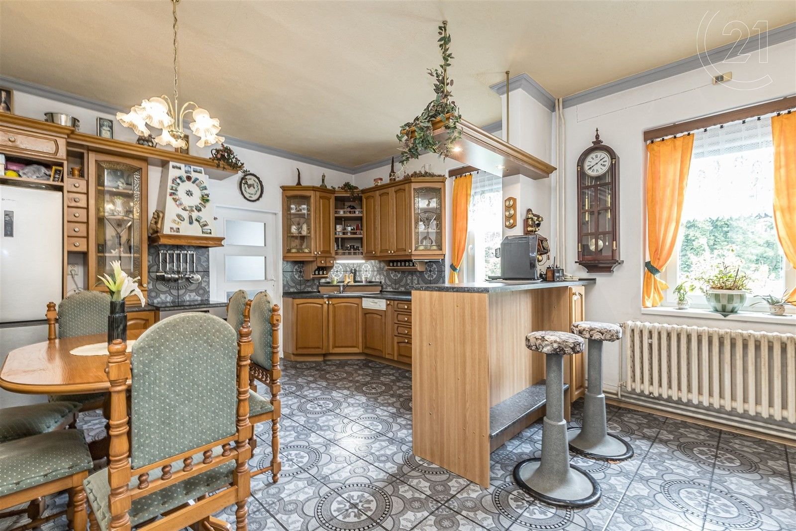 5+kk, Lysolajské údolí, Praha, 157 m²