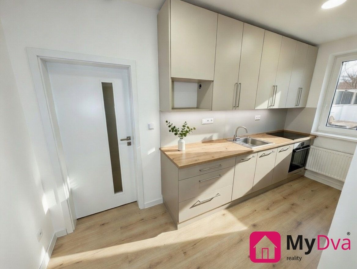 Pronájem byt 1+1 - Sv. Čecha, Třebíč, 33 m²