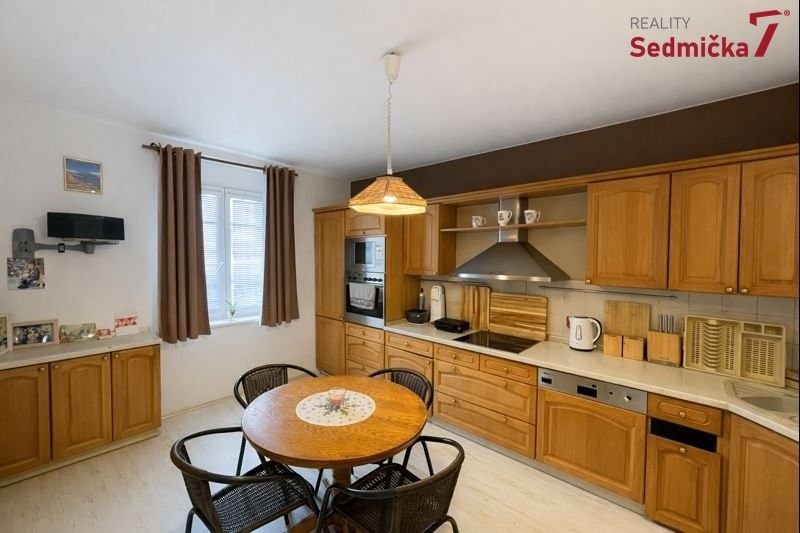 Prodej rodinný dům - Kollárova, Ústí nad Labem, 320 m²