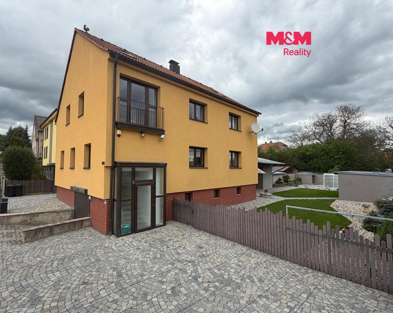 5+1, Spojovací, Radomyšl, 160 m² - 1
