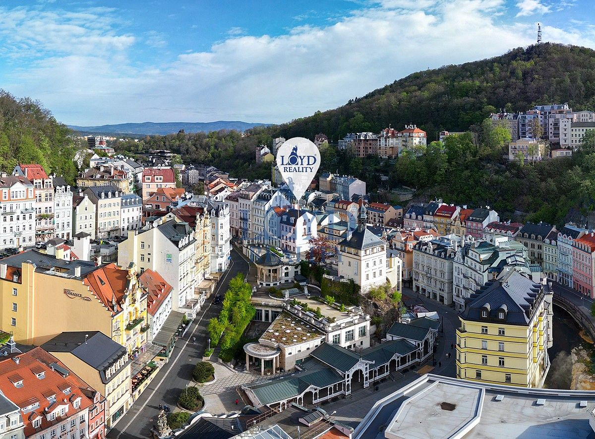 Činžovní dům · 261 m² · Karlovy Vary, Karlovarský kraj - 3