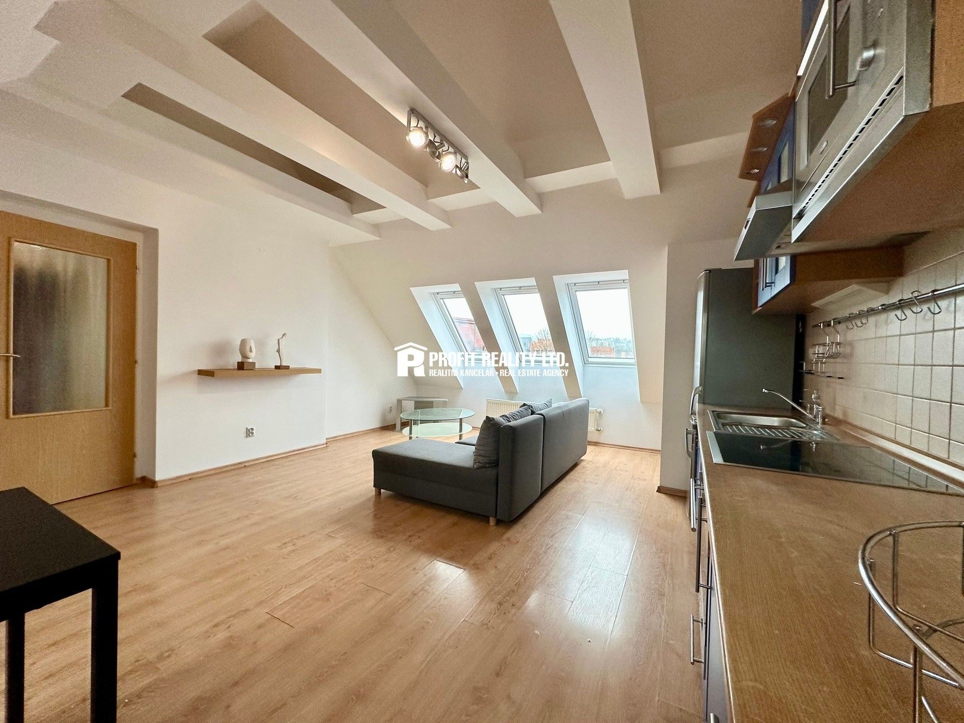 Byt 2+kk · 57 m² · Náměstí Joachima Barranda, Beroun Beroun-Centrum - 3