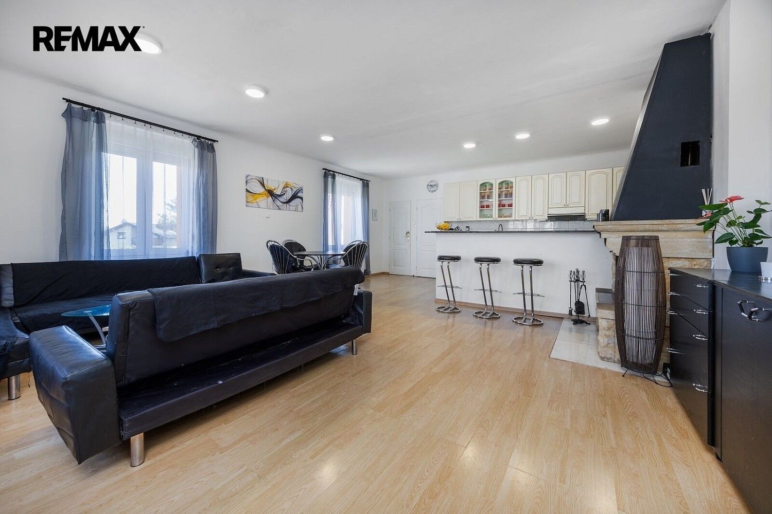 Prodej rodinný dům - Praha - Ruzyně, okres Praha 6, Hlavní město Praha, 246 m² - 2
