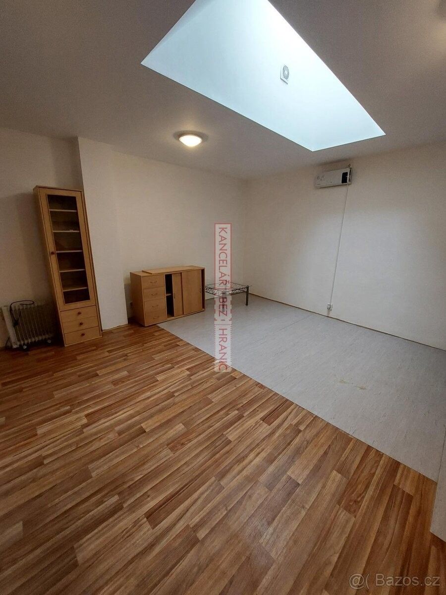 Byty, Uherské Hradiště, 686 05