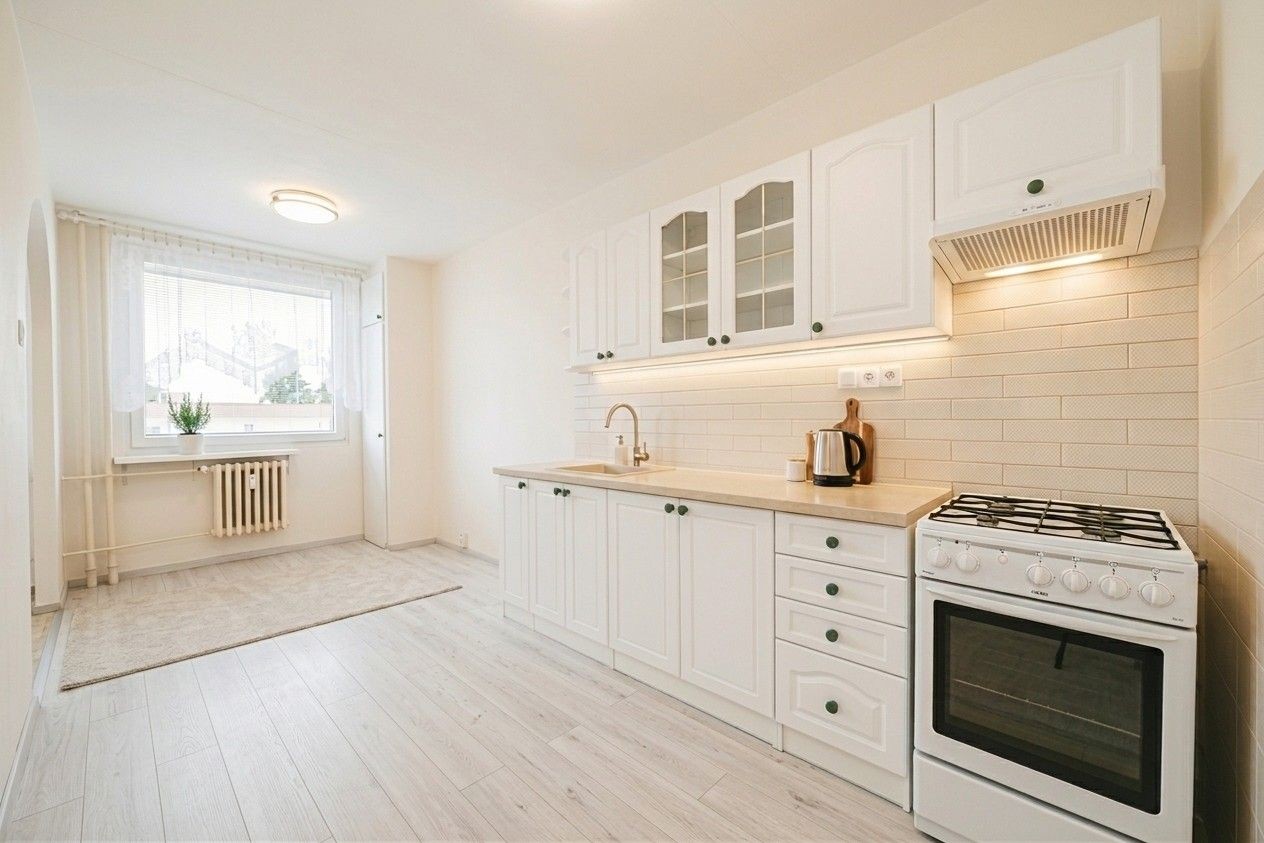 3+kk, Jažlovická, Praha - Chodov, 75 m²