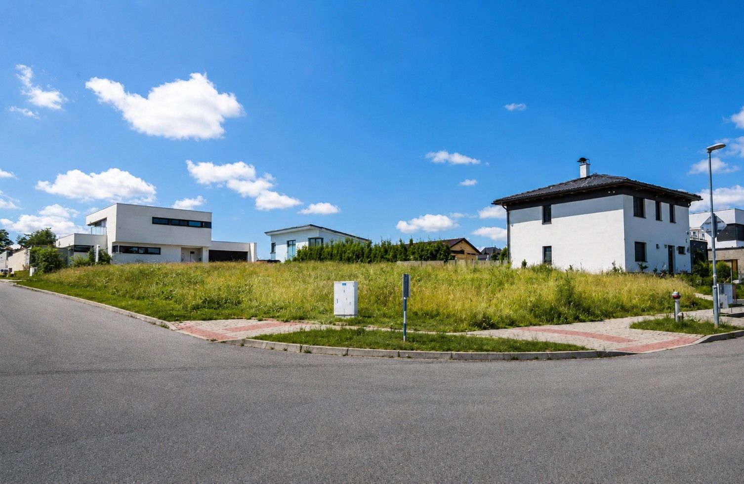 Pozemek pro bydlení, 740 m²