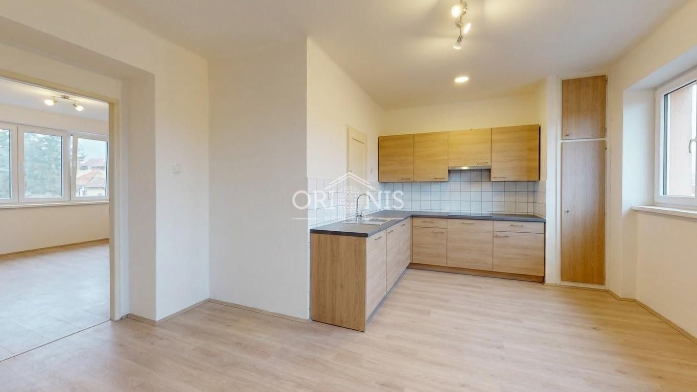 Byt 2+1 · 64 m² · Želeč, Měcholupy - 3
