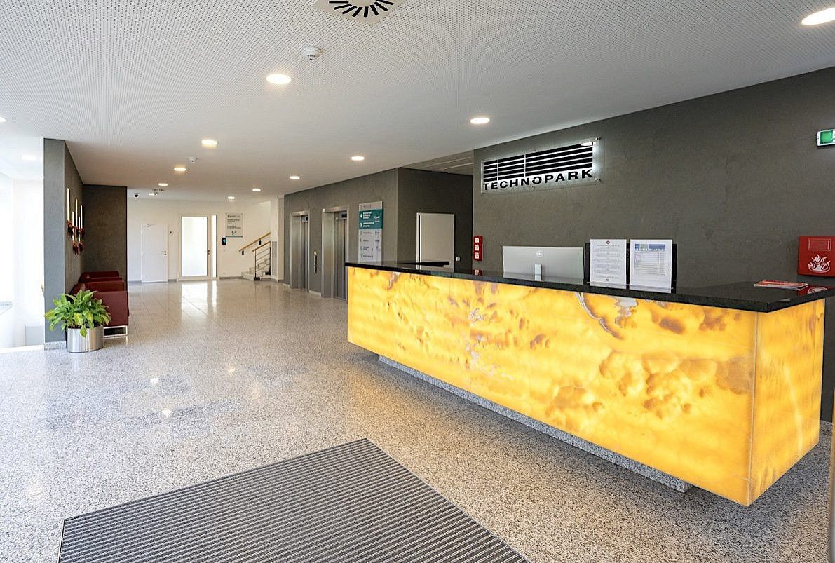 Kanceláře, Ořech, 243 m² - 2