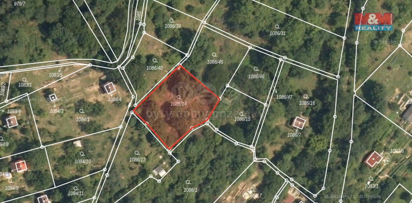 Zahrada, 758 m²