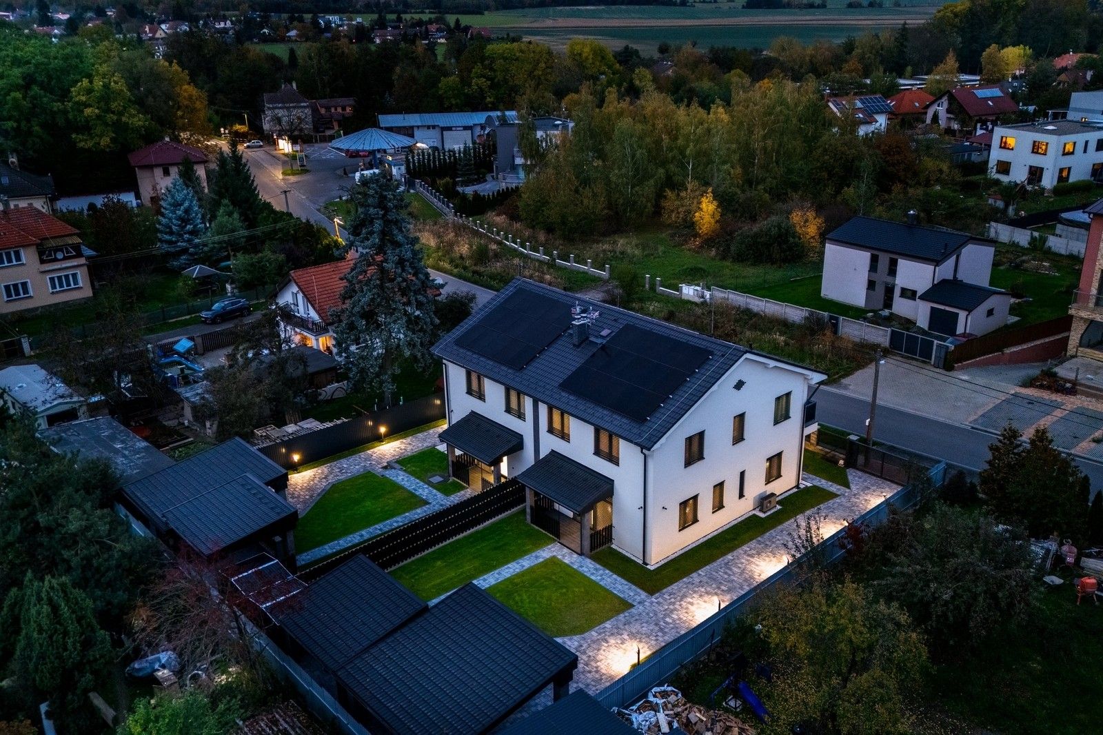Prodej rodinný dům - Hlavní, Horoušany, 268 m²