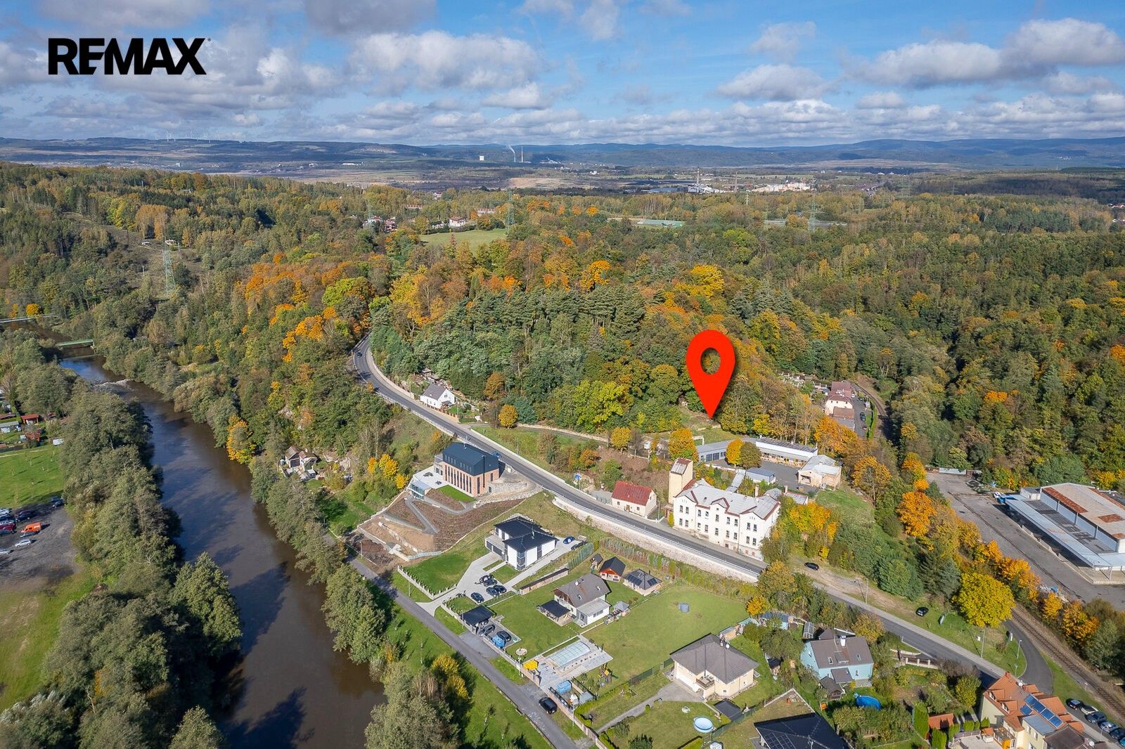Pozemky pro bydlení, Nádražní , Loket, 1 138 m² - 2