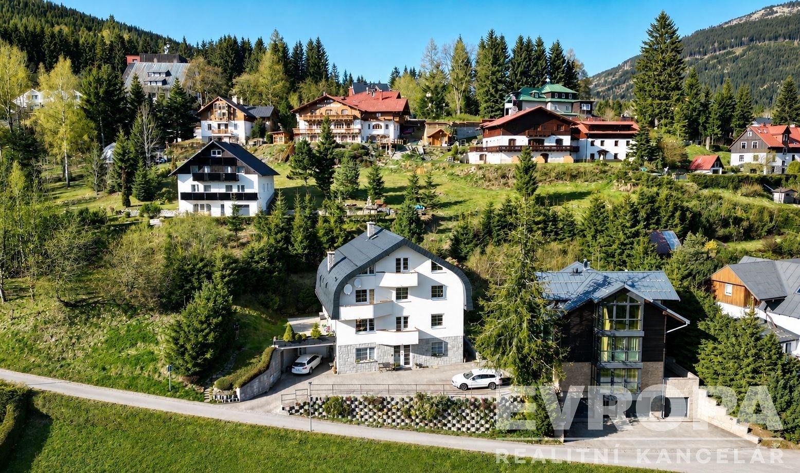 Prodej rodinný dům - Špindlerův Mlýn Bedřichov, 390 m² - 1