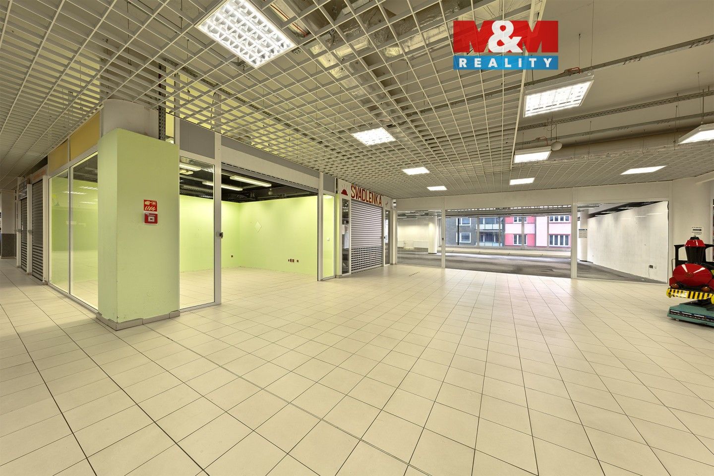 Obchodní prostory, Plzeňská, Děčín, 21 m² - 1