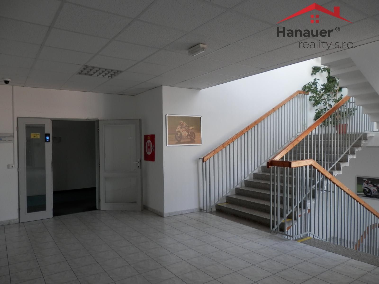 Pronájem kancelář - U Vlečky , Ústí nad Labem, 40 m² - 2