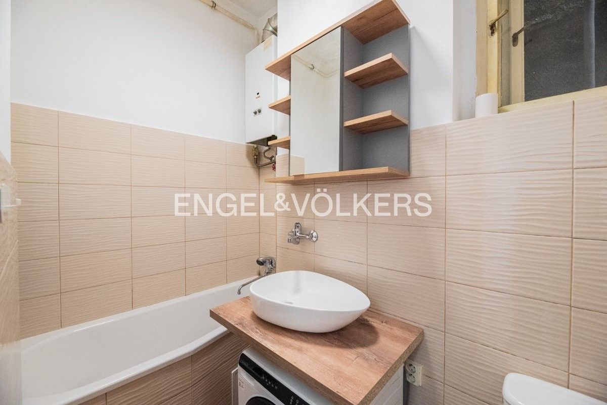 Pronájem byt 2+1 - Na žertvách 898, Praha Libeň, 59 m² - 5