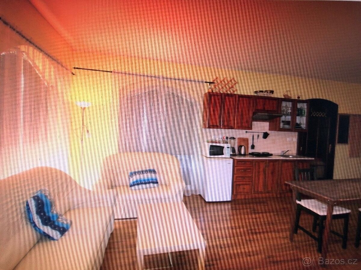 Pronájem byt - Moravany, 664 48