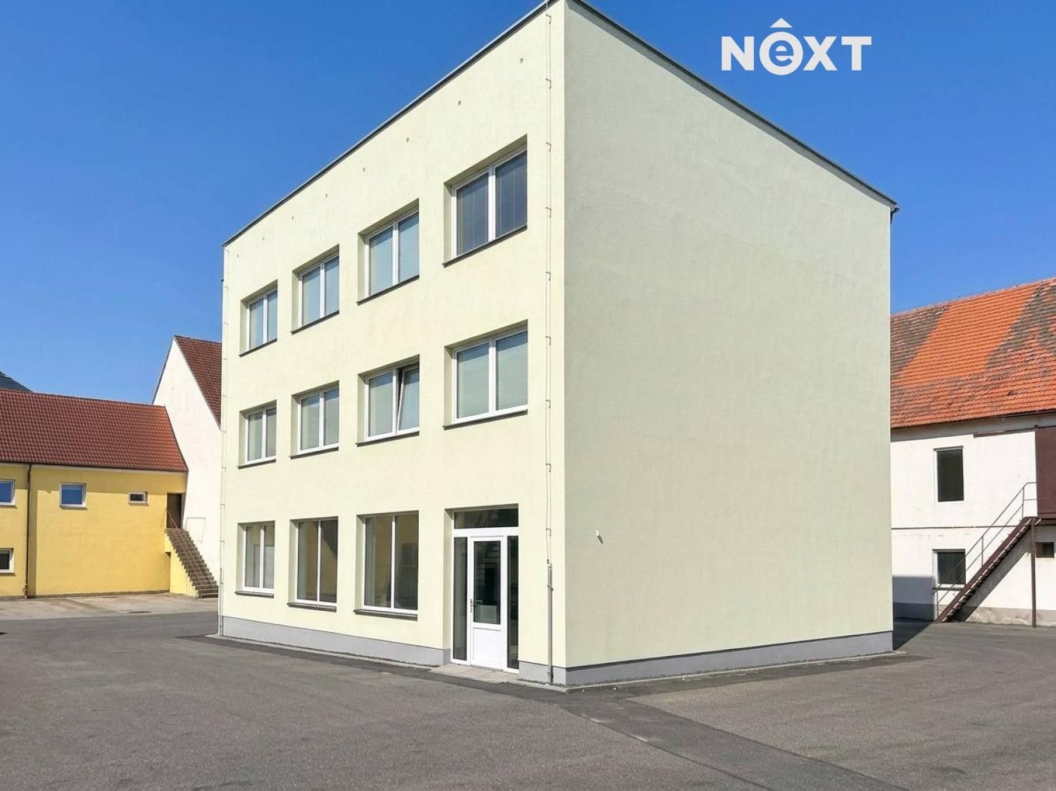 Sklady, České Budějovice 6, 445 m² - 1