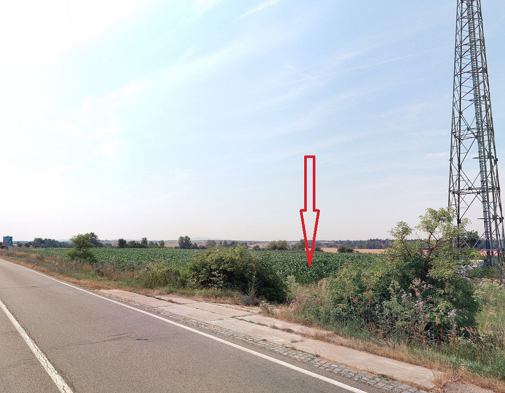 Zemědělský pozemek, 1 317 m²