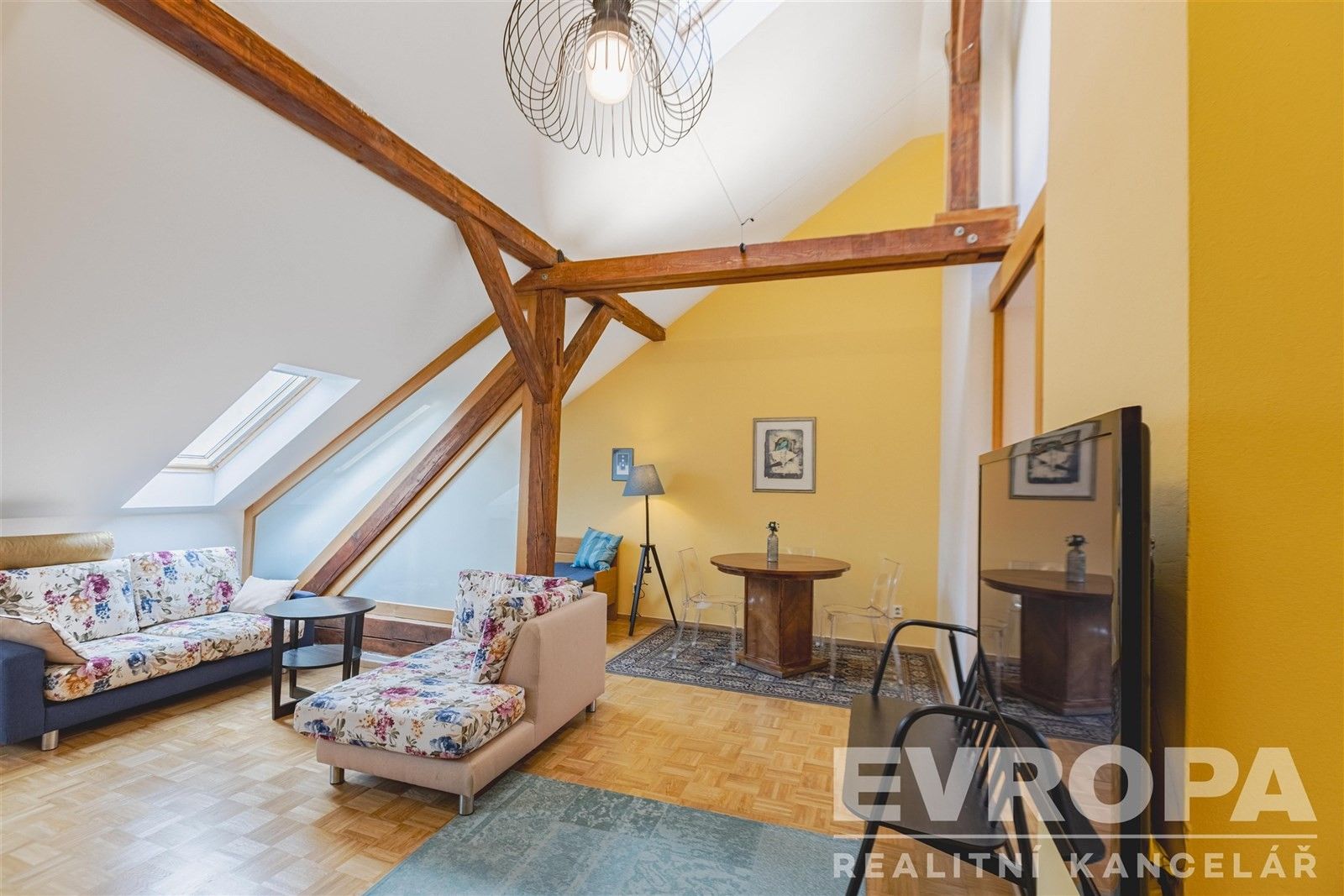 Prodej byt 3+kk - U Dobřenských, Praha, 63 m²