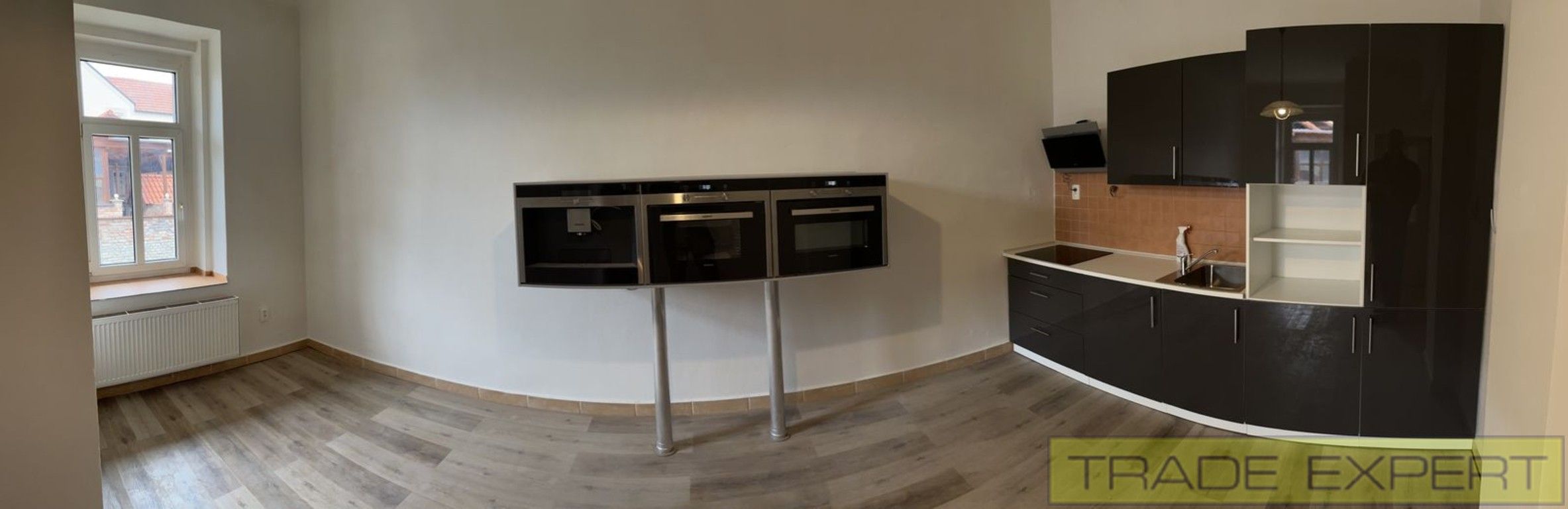 Byt 2+1 · 88 m² · Osvobození, Stochov Honice - 4