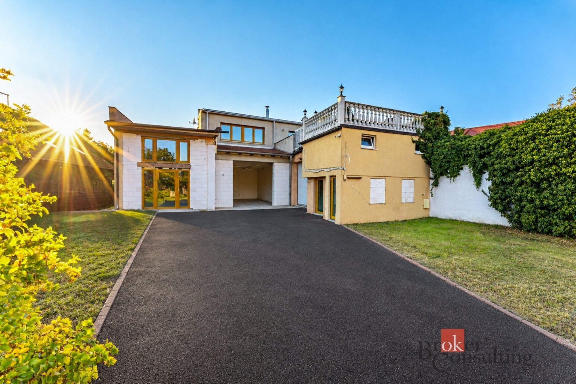 Rodinný dům, 448 m²