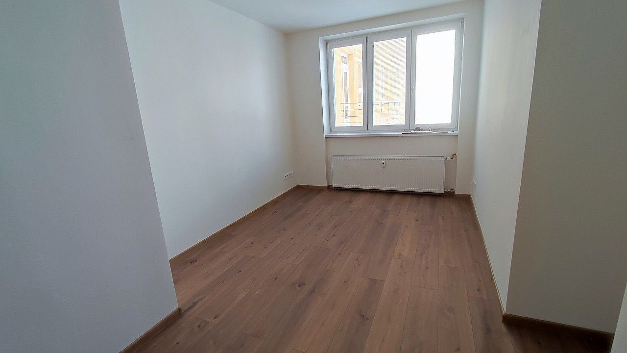 3+1, Praha, okres Praha 6, Hlavní město Praha, 85 m² - 2