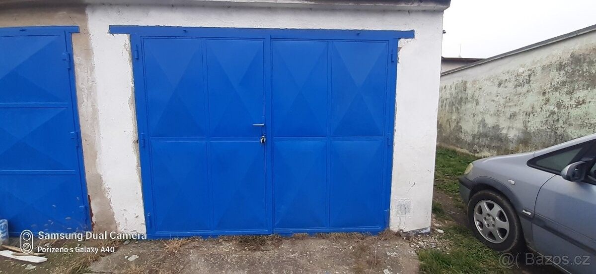 Garáže, Uherský Brod, 688 01