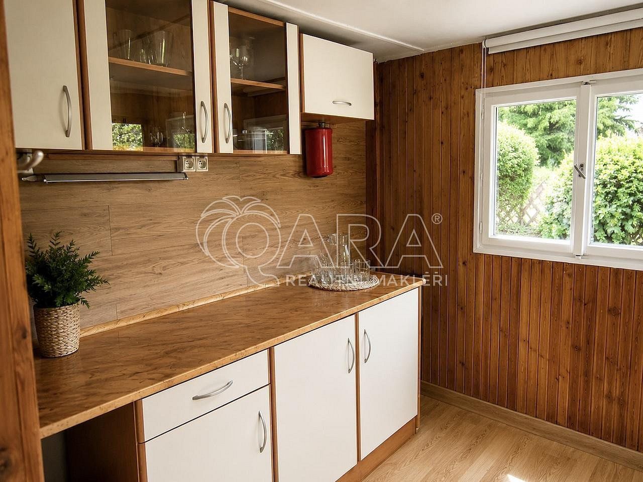 Chalupy, Chyňava, okres Beroun, Středočeský kraj, 34 m² - 2