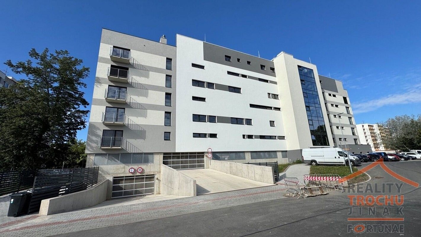 1+kk, Hradec Králové - Nový Hradec Králové, Královéhradecký kraj, 27 m² - 2