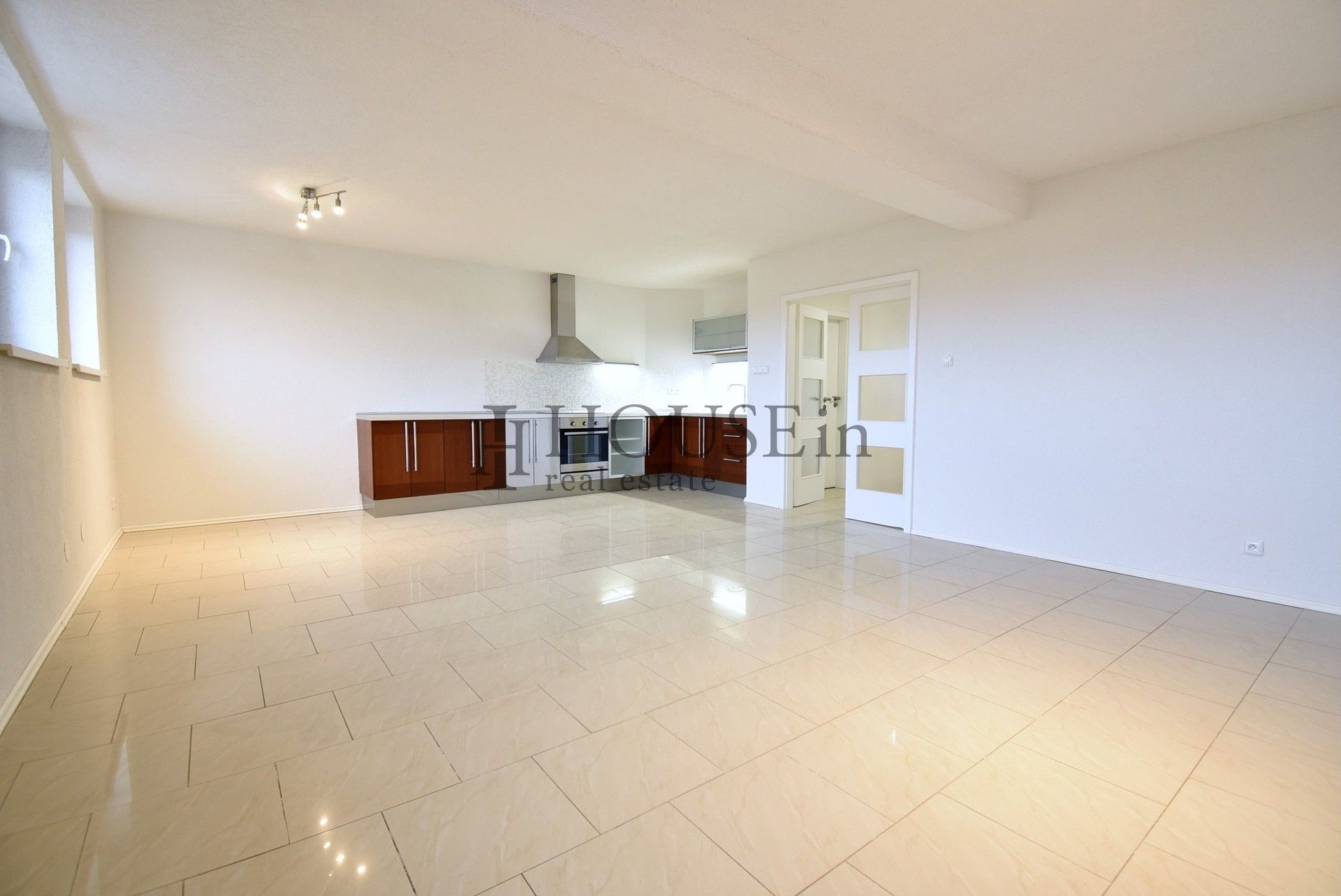 2+kk, Žilovská, Praha, 63 m²