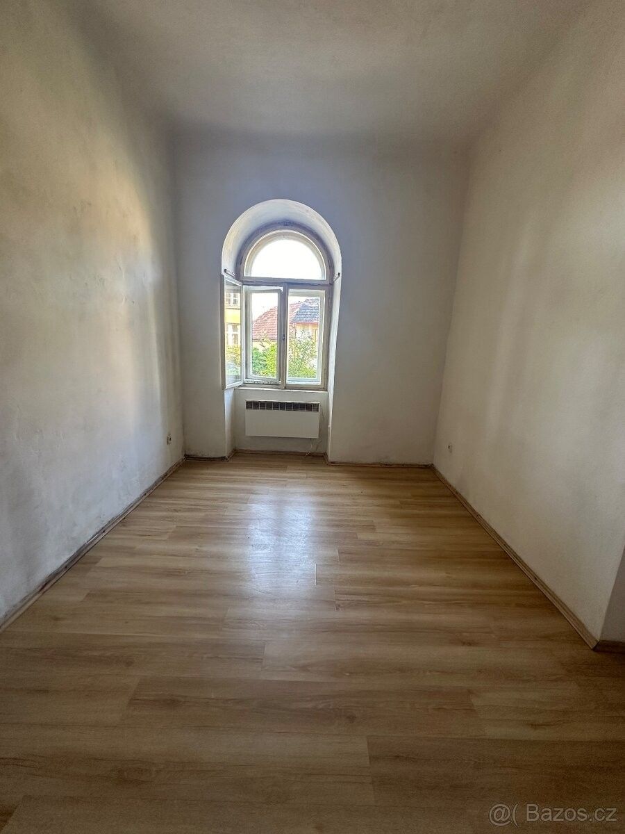 Pronájem byt - Kamenice nad Lipou, 394 70