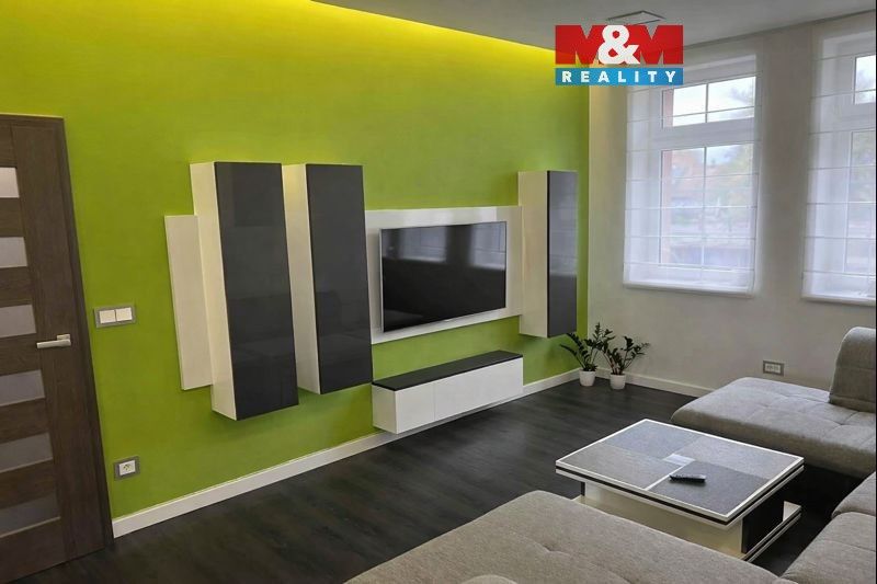 4+kk, Československé armády, Přelouč, 120 m²