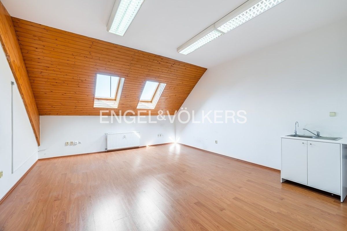 Kancelář · 29 m² · Zahradní 360, Jeneč - 3