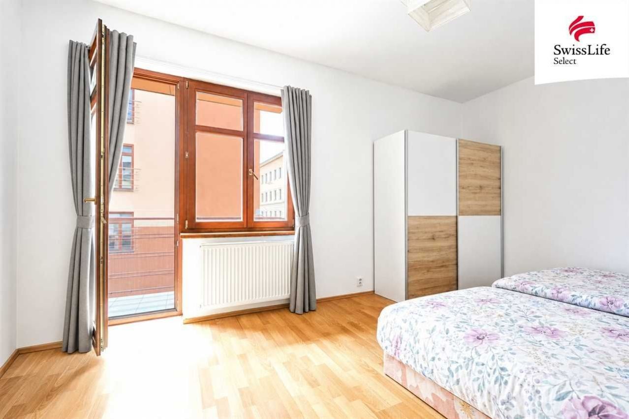 Činžovní dům · 418 m² · Husova  , Plzeň Jižní Předměstí - 4