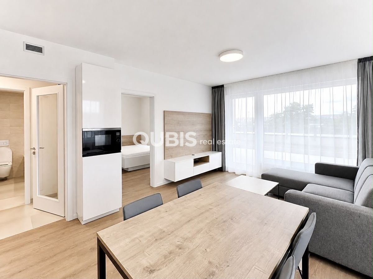 3+kk, Karlín, Praha, 75 m² - 2