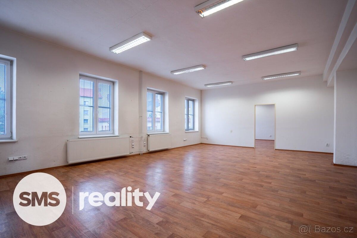 Pronájem kancelář - Brantice, 794 01