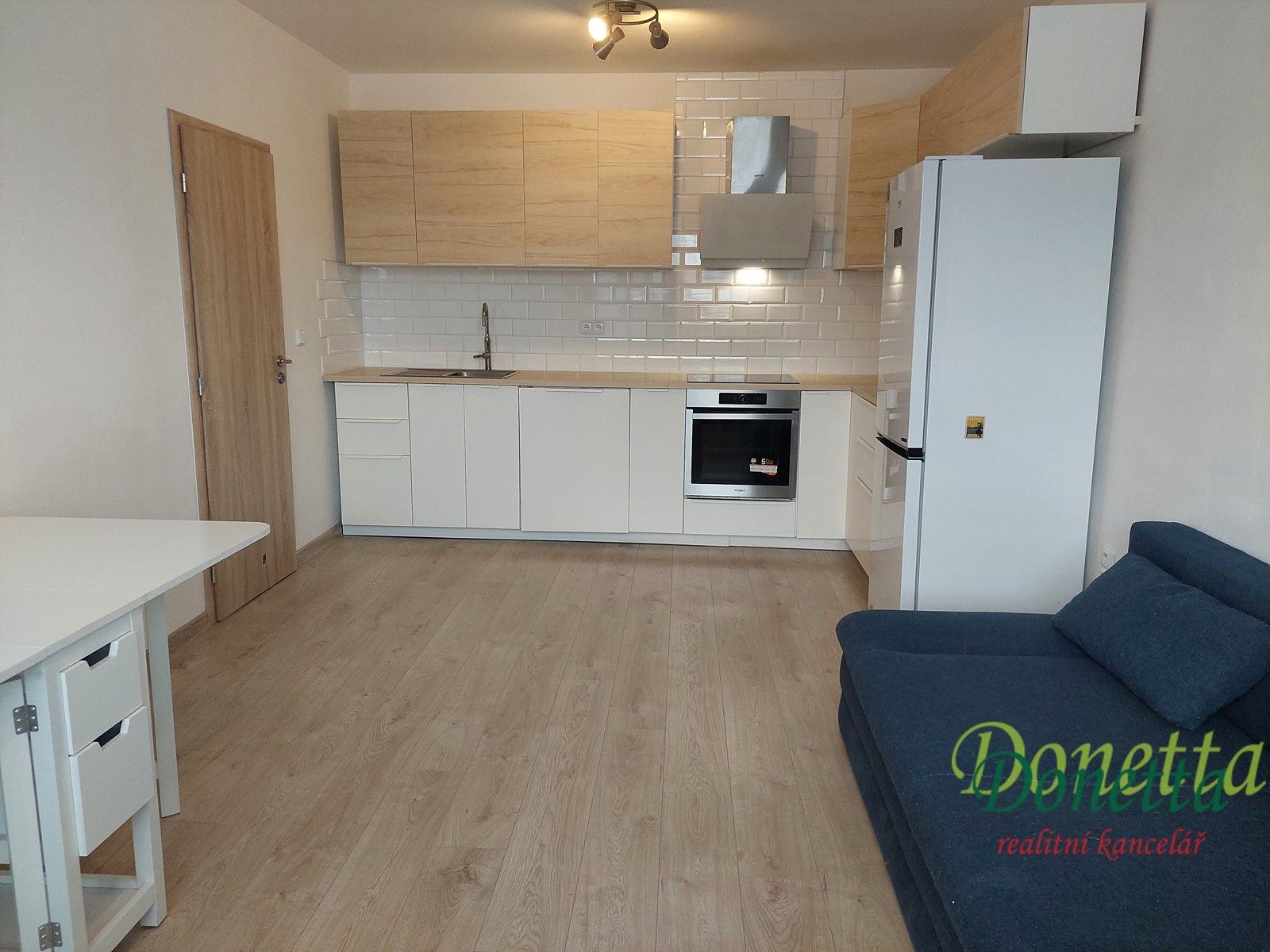 Pronájem byt 2+kk - třída Edvarda Beneše, Hradec Králové, 41 m²