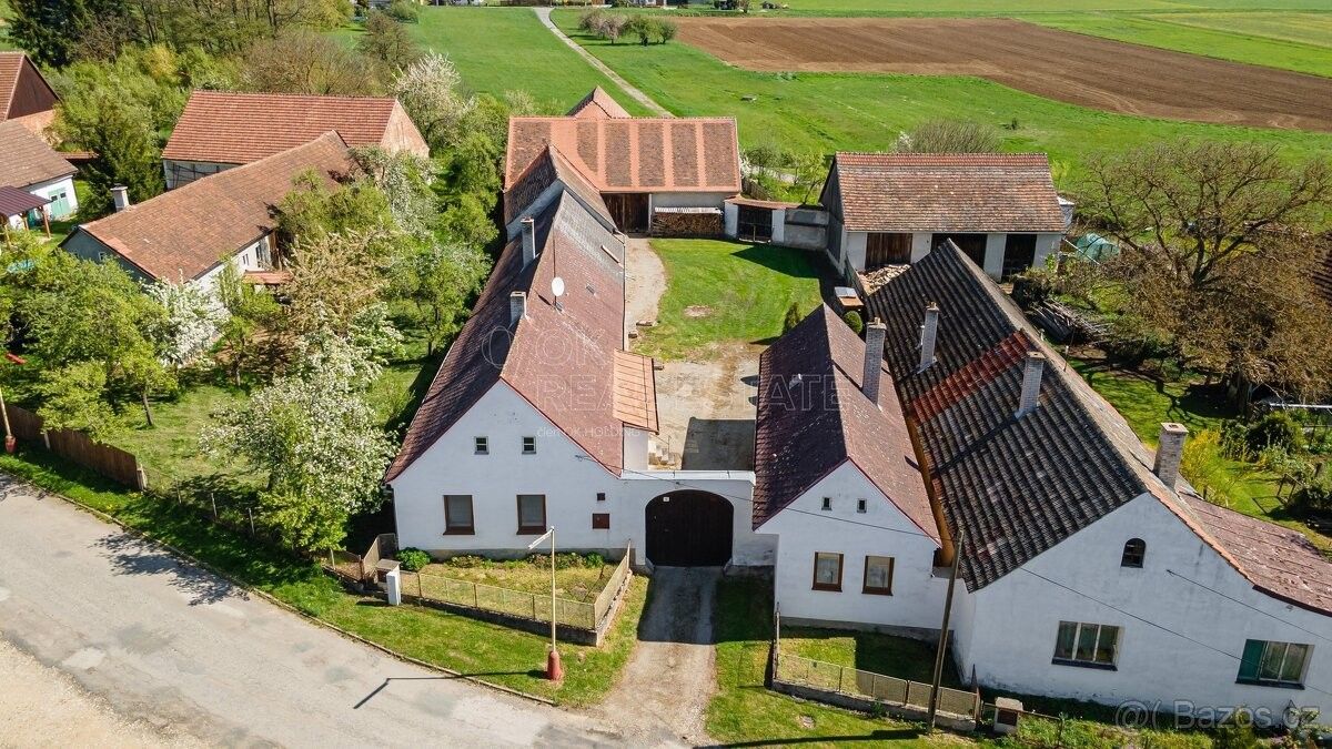 Rodinné domy, Krasonice, 588 64