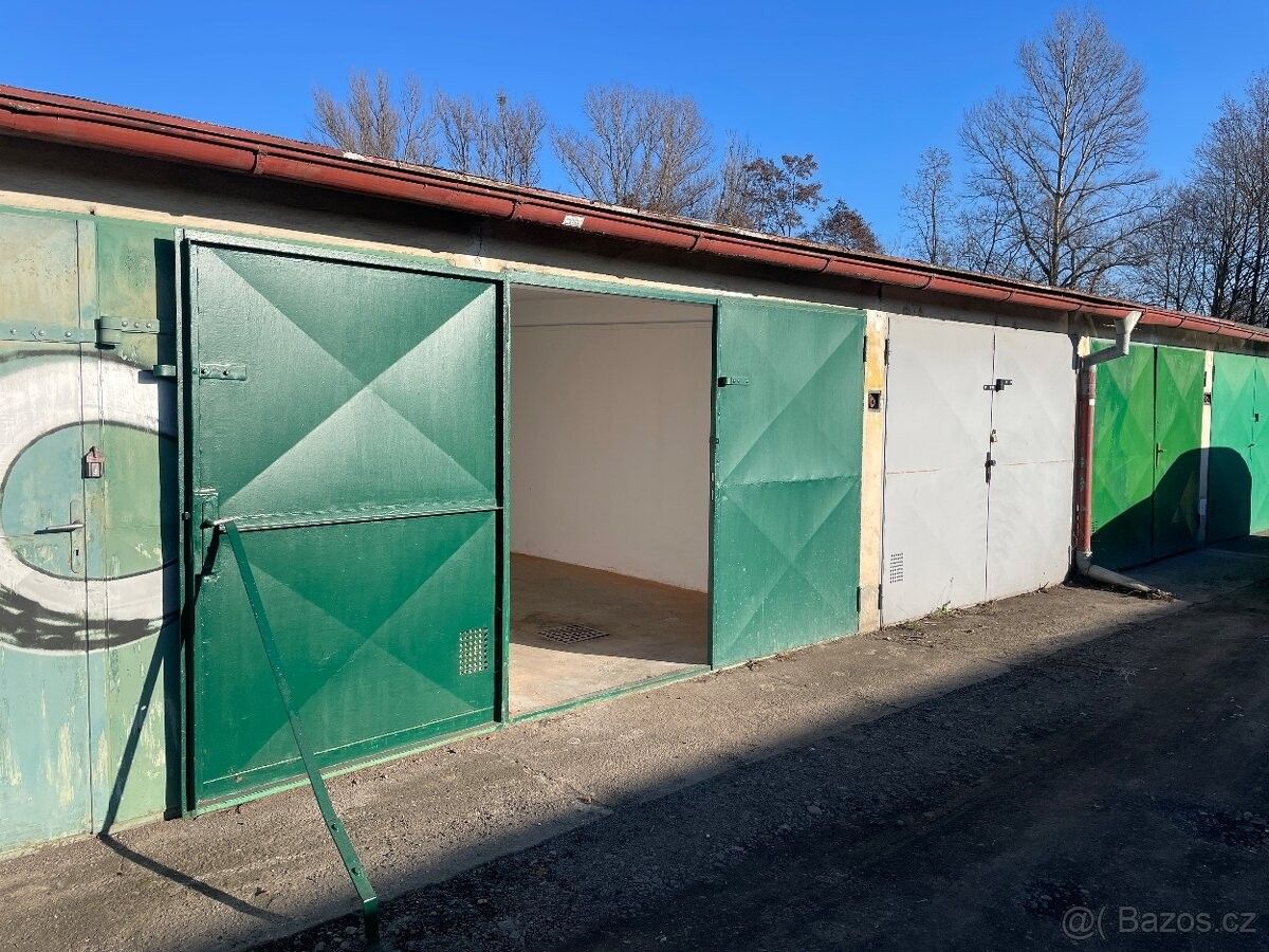 Pronájem garáž - Hradec Králové, 500 03