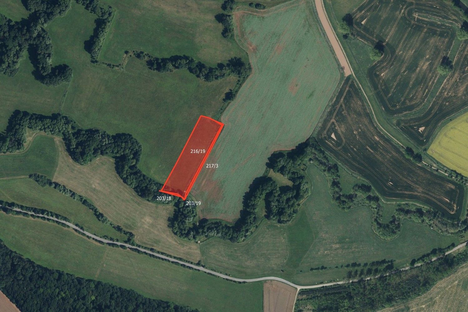 Louka, 9 466 m²